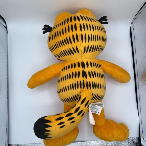 Garfield Plushie 13” Stuffed Animal Collectible Fat Orange Striped Cat Kitty - Picture 7 of 9